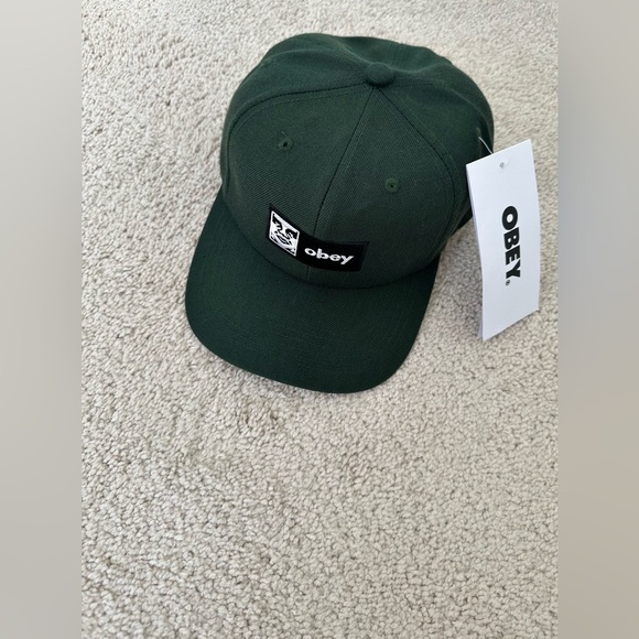 Obey Other - NWT OBEY Case Classic Snapback Cap